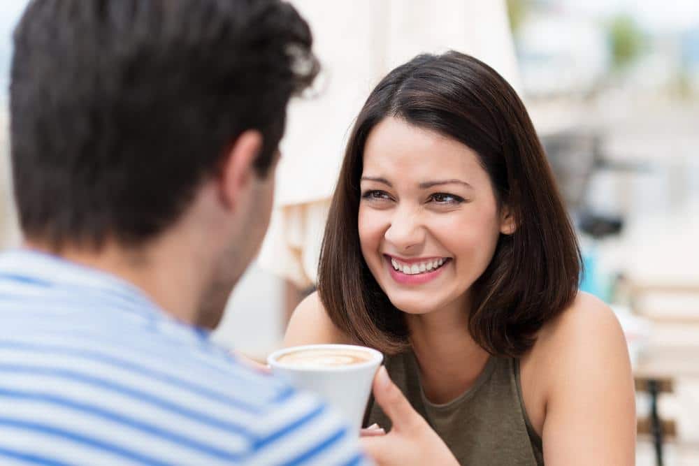 how to get a guy to notice you